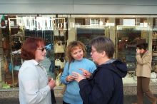 Getting the details on life in Granada.